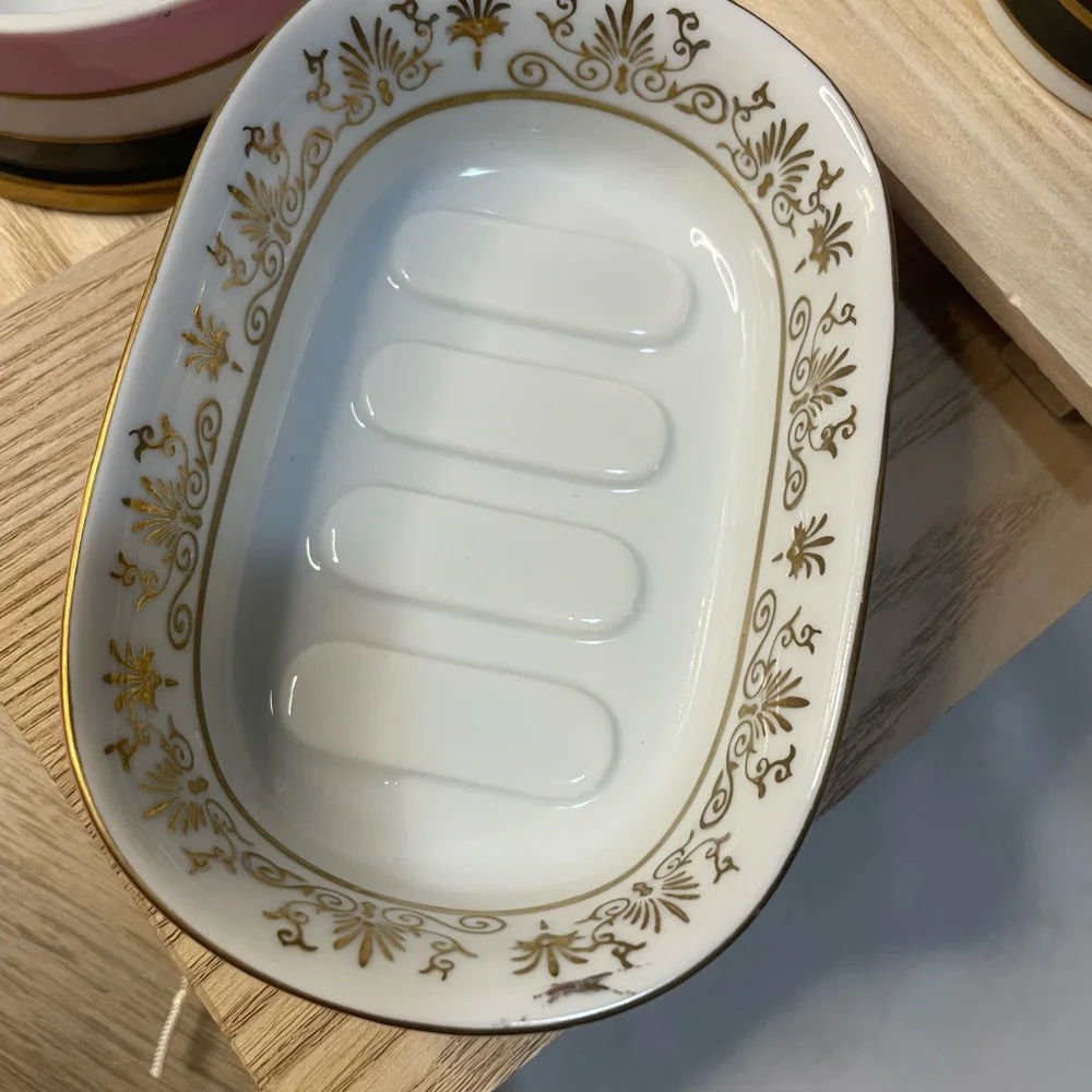 Stylish Pink and Gold Ceramic Bath Set